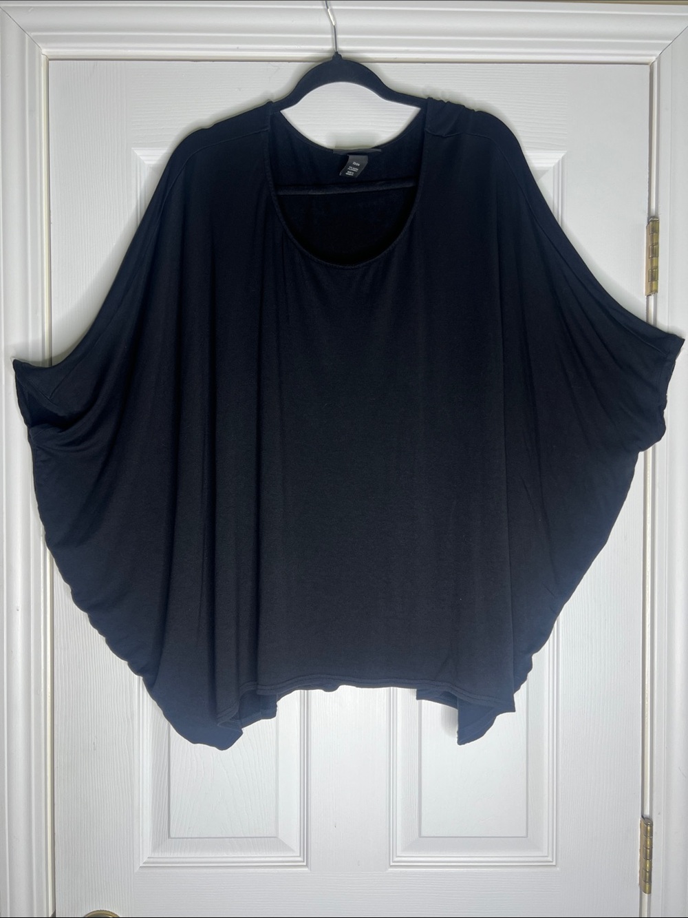 Lane Bryant black oversized blouse.. - Picture 2 of 4